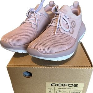 WOMEN'S OOMY STRIDE - STARDUST